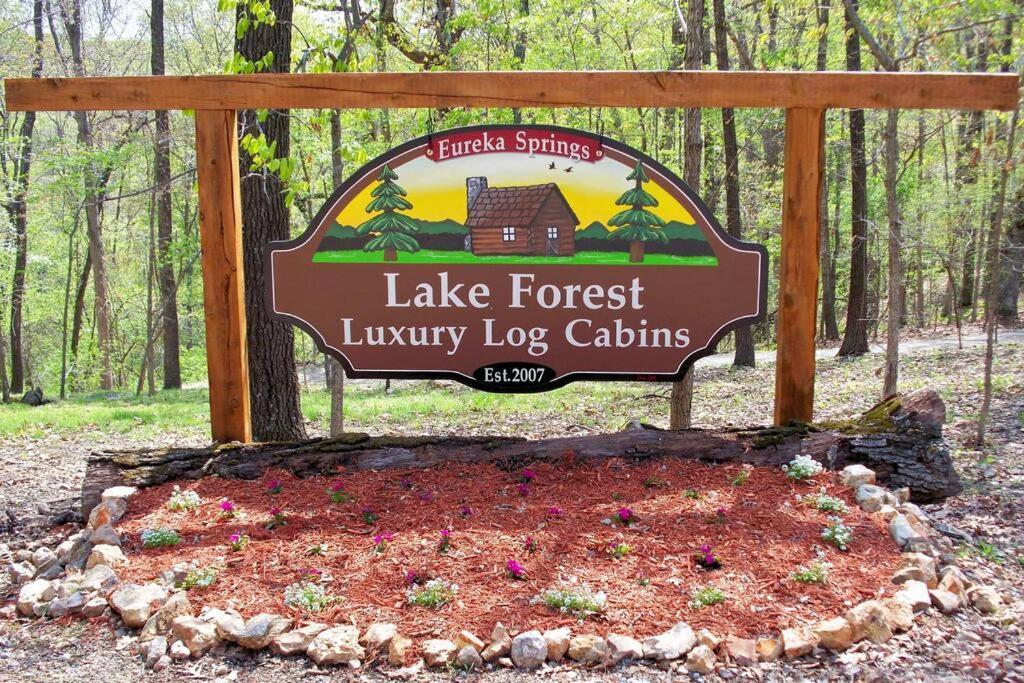 Secluded Cabin In The Woods! 1 Story Villa Eureka Springs Exterior photo